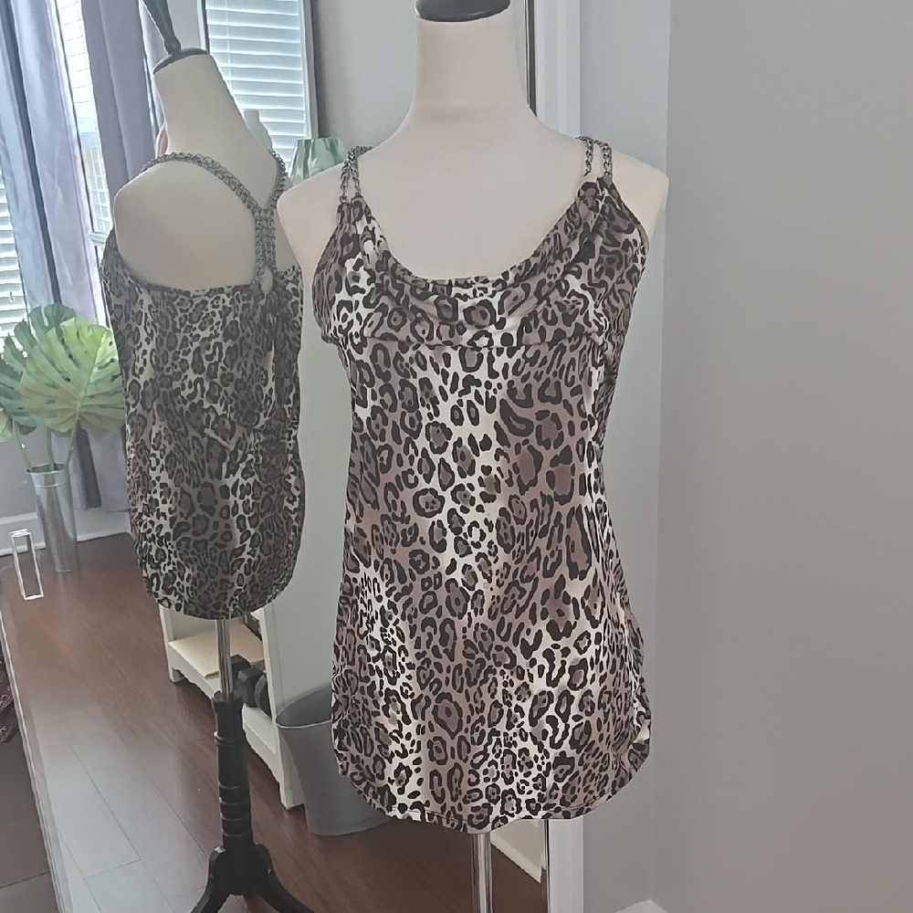 Leopard Print Sleeveless Blouse